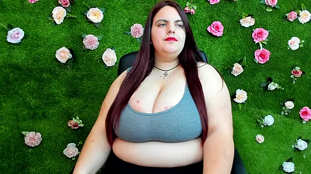 Snapshot of Huge_Titties_ chatting on 03.21.25 Huge Titties online show from 03.21.25