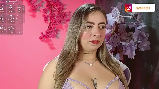 NaomiFox1 online show from 04.29.26