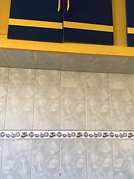 isacalejandroo online show from 02.06.25