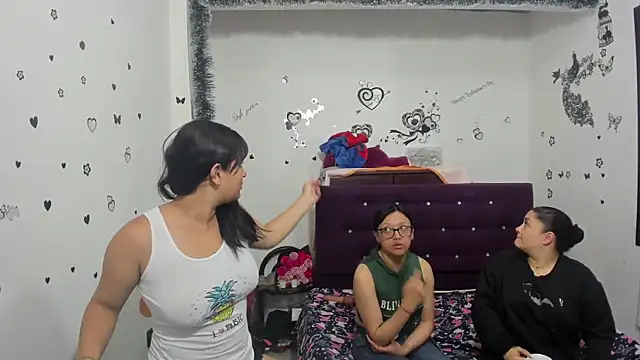 Snapshot of Luna_Star_Sl chatting on 01.16.25 Luna Star Sl online show from 01.16.25