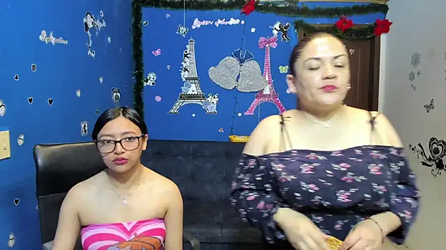 Snapshot of Luna_Star_Sl chatting on 01.22.25 Luna Star Sl online show from 01.22.25