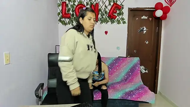 Snapshot of Luna_Star_Sl chatting on 03.07.25 Luna Star Sl online show from 03.07.25