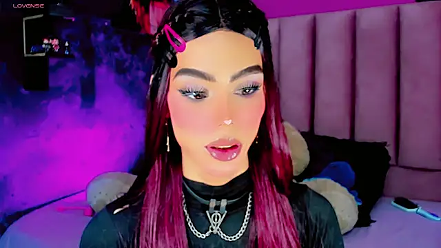 dollswit01 online show from 02.28.25