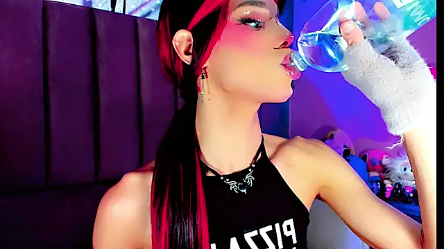 dollswit01 online show from 09.12.25