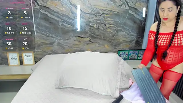 Yaya    11 online show from 10.03.25