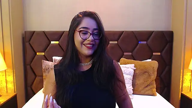 Snapshot of DevonPiers chatting on 02.07.25 DevonPiers online show from 02.07.25