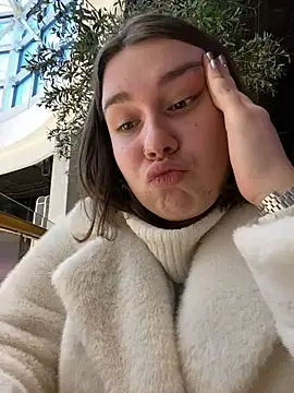 SuzieMurray online show from 12.17.24