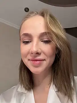 CaseyStar online show from 12.18.24