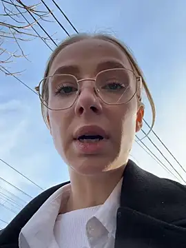 CaseyStar online show from 02.02.25