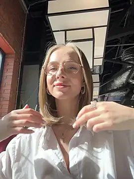 CaseyStar online show from 03.02.25