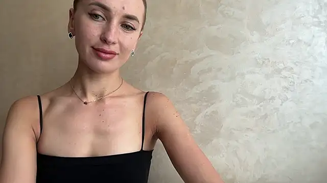 CaitlinaJayne23 online show from 06.27.26