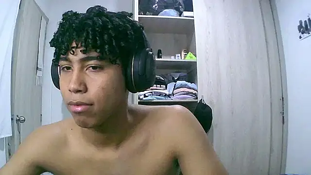 sexy diamante  online show from 02.16.26