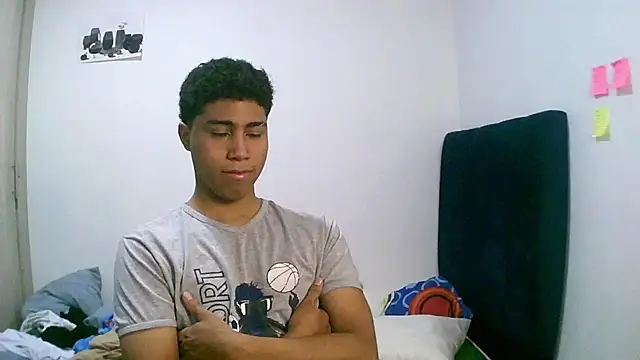 sexy diamante  online show from 02.23.26