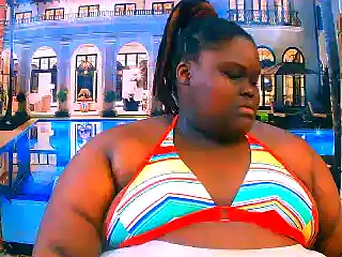 EbonyHotBuns online show from 04.22.26