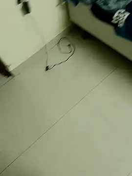 nick05inch online show from 10.31.25