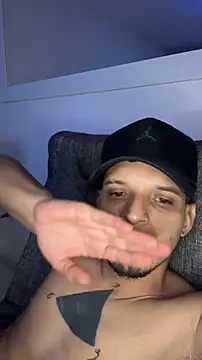 ArturoDelgado1 online show from 04.20.26