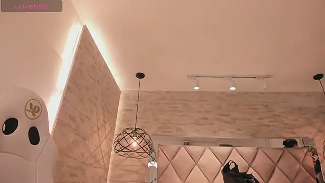 dorothy vegga online show from 03.14.25