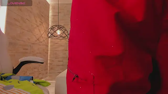 dorothy vegga online show from 03.15.25