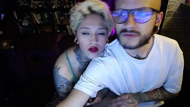 Snapshot of tatouagendecouple chatting on 02.06.25 tatouagendecouple online show from 02.06.25