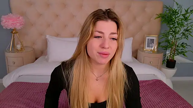 HelenaMorgan online show from 09.24.25