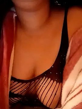 Snapshot of Maysae-Sex chatting on 01.08.25 Maysae-Sex online show from 01.08.25