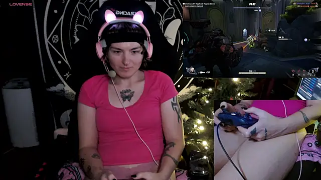 Snapshot of BrandiWRLD_999 chatting on 12.22.24 BrandiWRLD 999 online show from 12.22.24