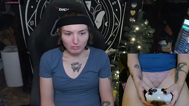 Snapshot of BrandiWRLD_999 chatting on 01.19.25 BrandiWRLD 999 online show from 01.19.25