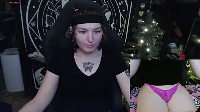 Snapshot of BrandiWRLD_999 chatting on 02.03.25 BrandiWRLD 999 online show from 02.03.25