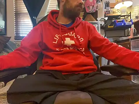 slutty guy12 online show from 01.28.25