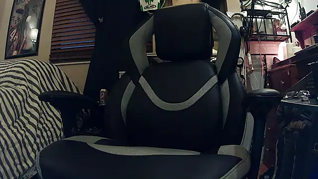 slutty guy12 online show from 02.15.25