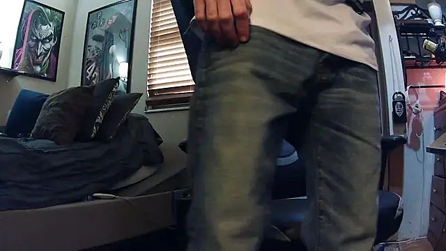 slutty guy12 online show from 03.06.25