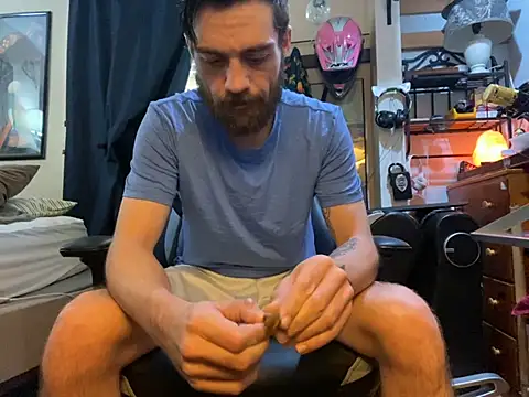 slutty guy12 online show from 03.16.25