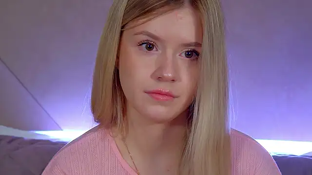 Snapshot of MilanaBalmain chatting on 02.03.26 MilanaBalmain online show from 02.03.26