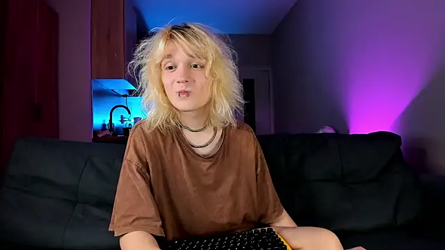 Gregory Byyrd online show from 12.03.24