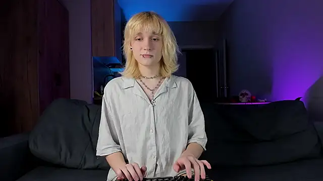 Gregory Byyrd online show from 03.08.25