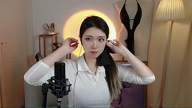 siji kiki online show from 12.23.24