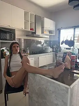 dreamgirls100 online show from 12.31.24