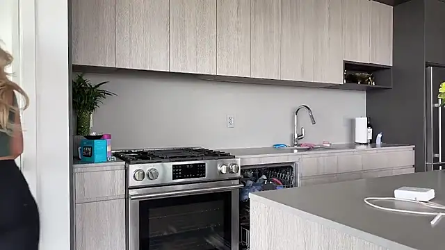 Graciemae baexx online show from 10.14.25