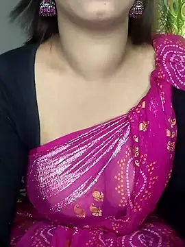 Snapshot of Sexy-Shalinii chatting on 02.08.25 Sexy-Shalinii online show from 02.08.25