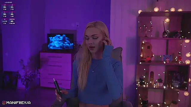 ManiFreyja online show from 01.17.25