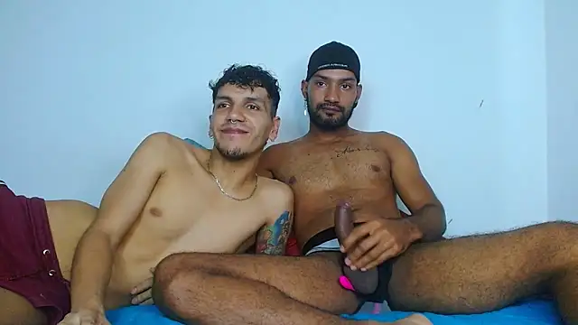 Snapshot of Benjamin_show chatting on 03.08.25 Benjamin show online show from 03.08.25