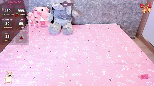  ANNACHAN  online show from 12.12.24