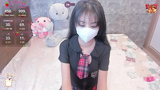  ANNACHAN  online show from 12.31.24