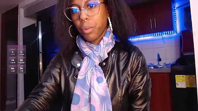 Snapshot of CoccoBele69 chatting on 01.26.25 CoccoBele69 online show from 01.26.25