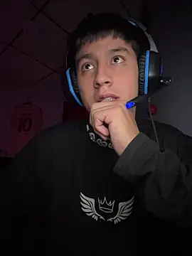 Snapshot of Stiven_017 chatting on 01.11.26 Stiven 017 online show from 01.11.26