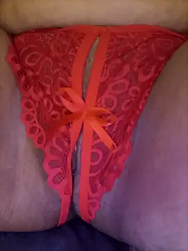 A Roy 06 online show from 03.13.25