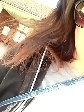 Snapshot of Lauzo21 chatting on 03.06.25 Lauzo21 online show from 03.06.25