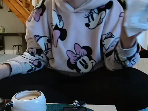 Snapshot of Lauzo21 chatting on 10.07.25 Lauzo21 online show from 10.07.25