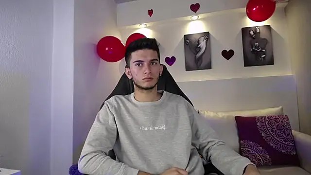 Snapshot of MrWilliseo chatting on 02.18.25 MrWilliseo online show from 02.18.25