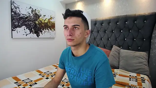 Snapshot of MrWilliseo chatting on 02.25.25 MrWilliseo online show from 02.25.25